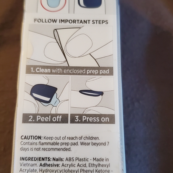 imPRESS Midnight Black Press-On Nails - Picture 3 of 4